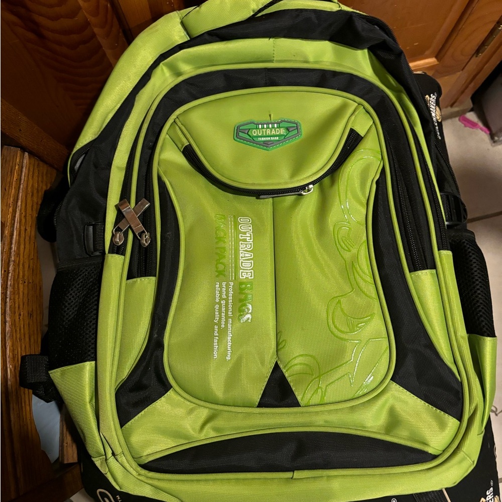 Outrade backpack (NEW)